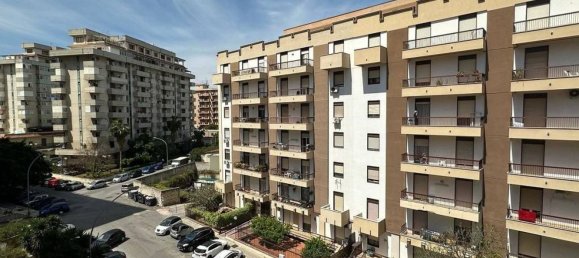 5 Schlafzimmer Wohnung in Palermo, Italy, Nr. 376643 9