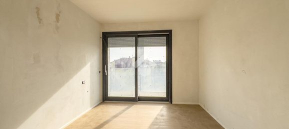 3غرفة شقة في Lissone, Italy رقم 38679 16