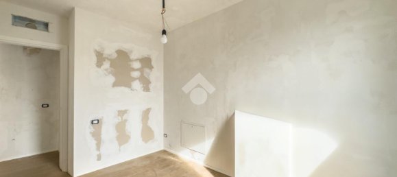 3غرفة شقة في Lissone, Italy رقم 38679 31