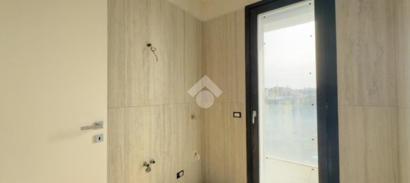 3غرفة شقة في Lissone, Italy رقم 38679 9