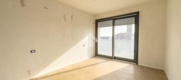 3غرفة شقة في Lissone, Italy رقم 38679 18