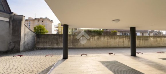 3غرفة شقة في Lissone, Italy رقم 38679 54