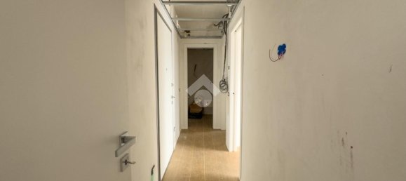 3غرفة شقة في Lissone, Italy رقم 38679 30