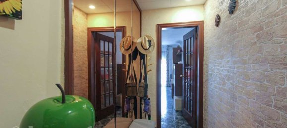 Apartamento de 3 dormitorios en Badalona, Spain No. 156289 10