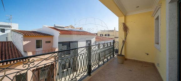 4 bedrooms House in Lagoa, Portugal No. 16984 26