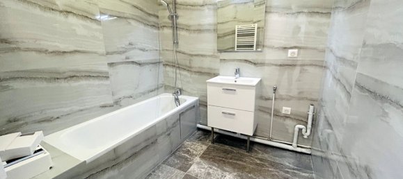 16 rooms Building in Noisy-le-Grand, France No. 173652 10