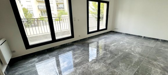 16 rooms Building in Noisy-le-Grand, France No. 173652 11