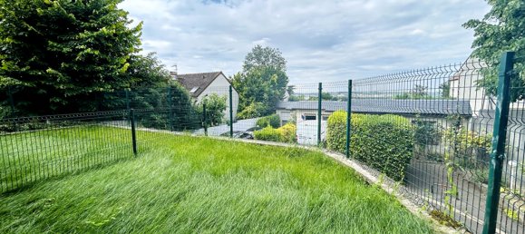 16 rooms Building in Noisy-le-Grand, France No. 173652 9