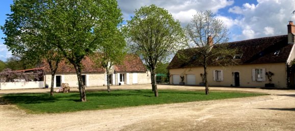 Замки и поместья с 7 спальнями в Жьен, Франция № 254302 3