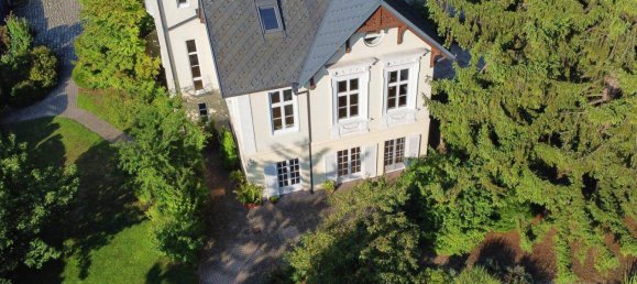 8-salle Villa à Klosterneuburg, Austria No. 249498 3