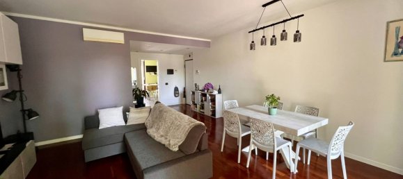 2 bedrooms Apartment in Gallarate, Italy No. 363550 7