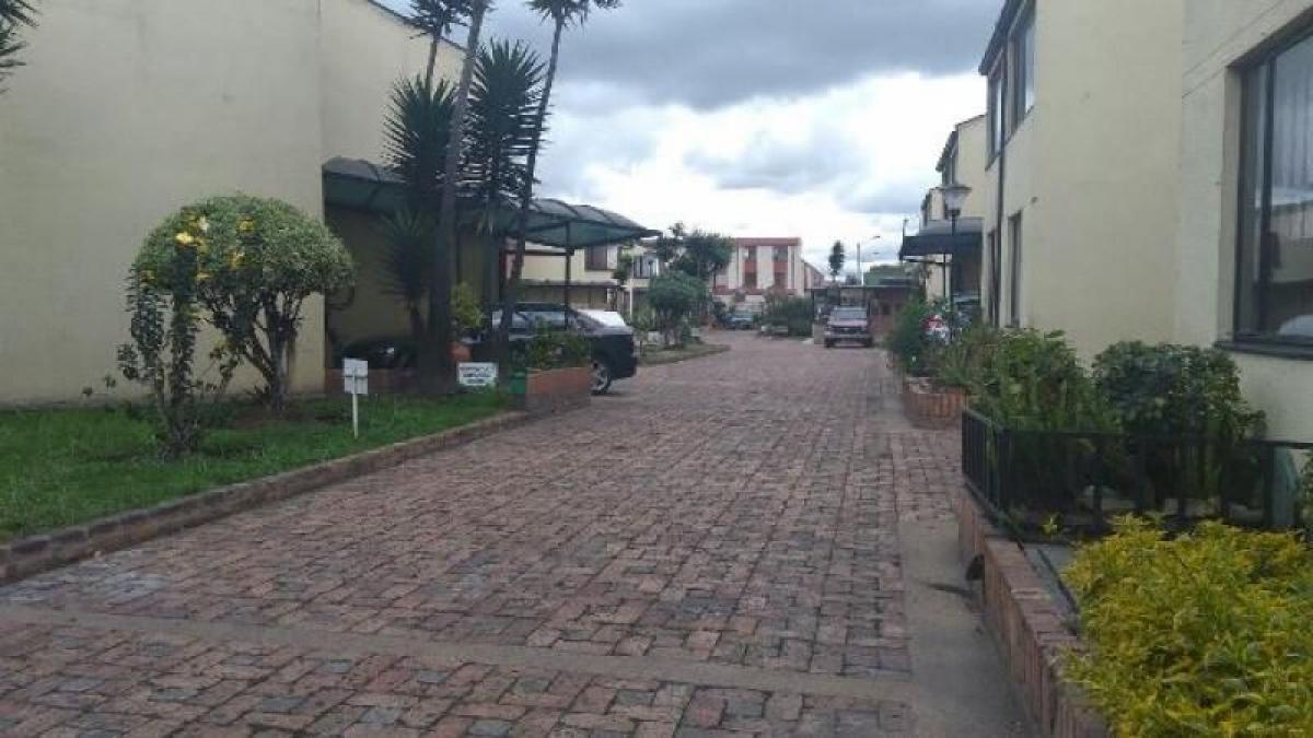 3 Schlafzimmer Haus in Bogota, Colombia, Nr. 11192