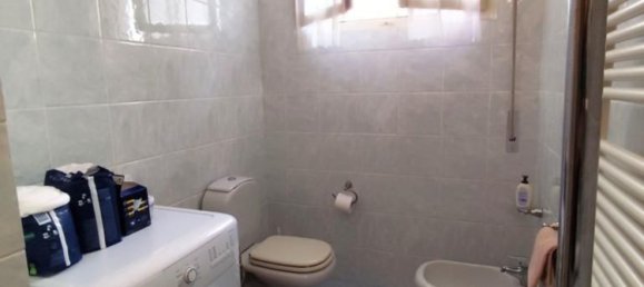 4 Schlafzimmer Wohnung in Massa, Italy, Nr. 327204 17