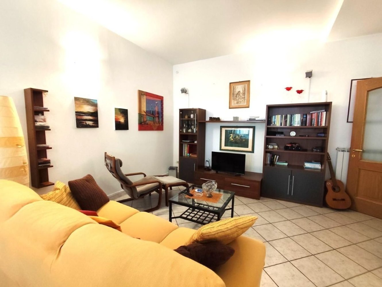 4 Schlafzimmer Wohnung in Massa, Italy, Nr. 327204