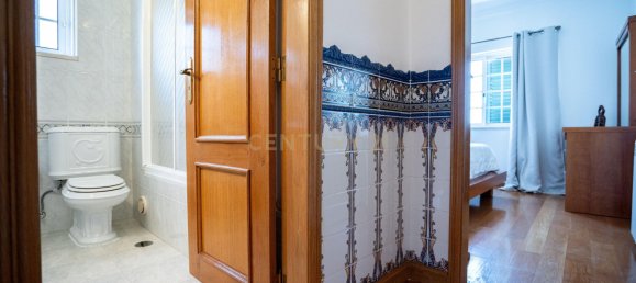 4 bedrooms Villa in Porto Salvo, Portugal No. 275765 18