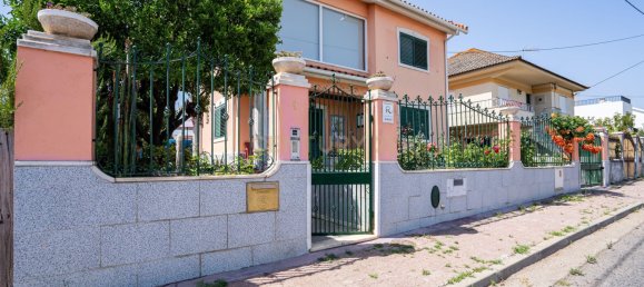 4 bedrooms Villa in Porto Salvo, Portugal No. 275765 28