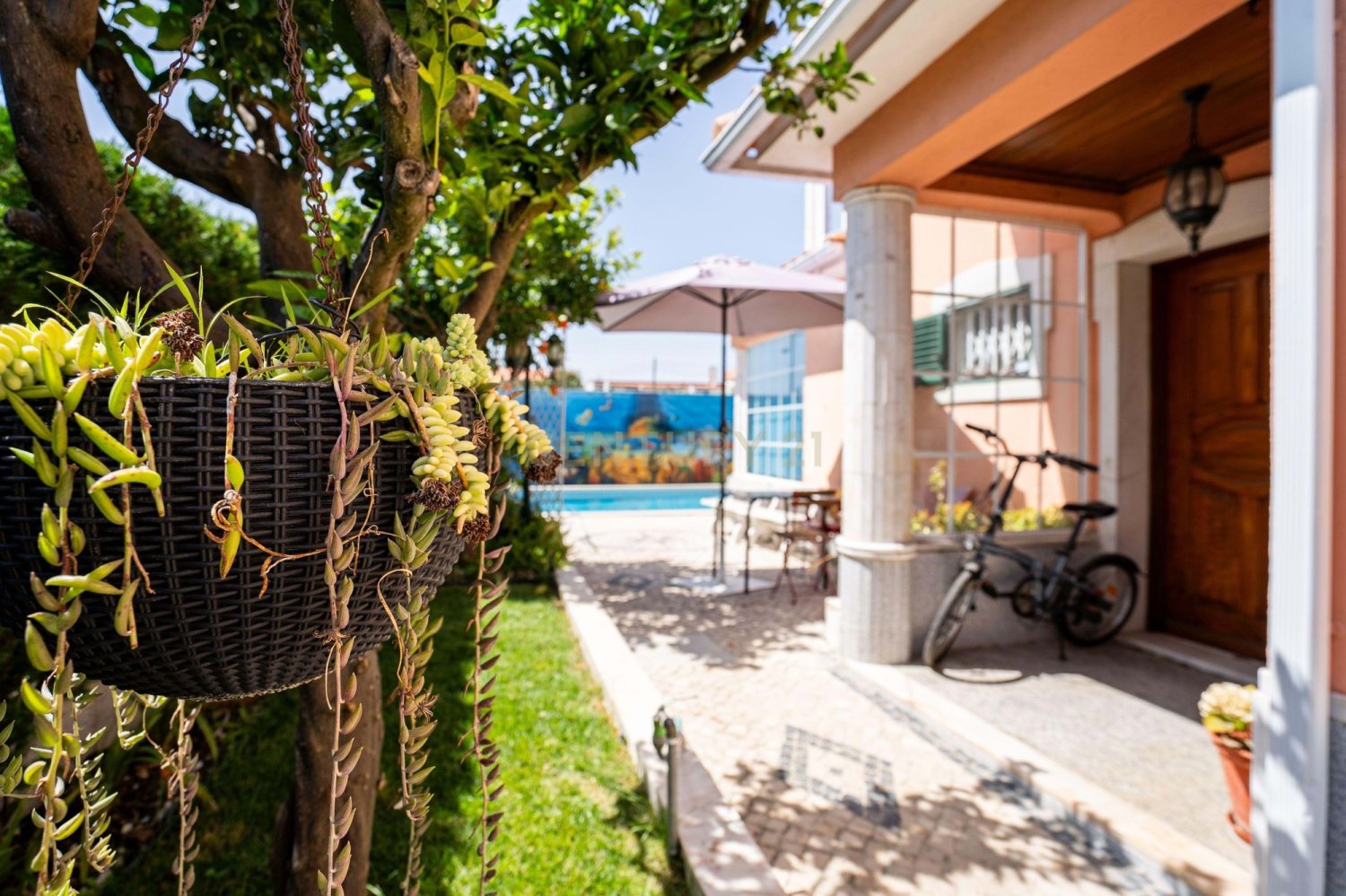 4 bedrooms Villa in Porto Salvo, Portugal No. 275765