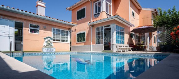 4 bedrooms Villa in Porto Salvo, Portugal No. 275765 3