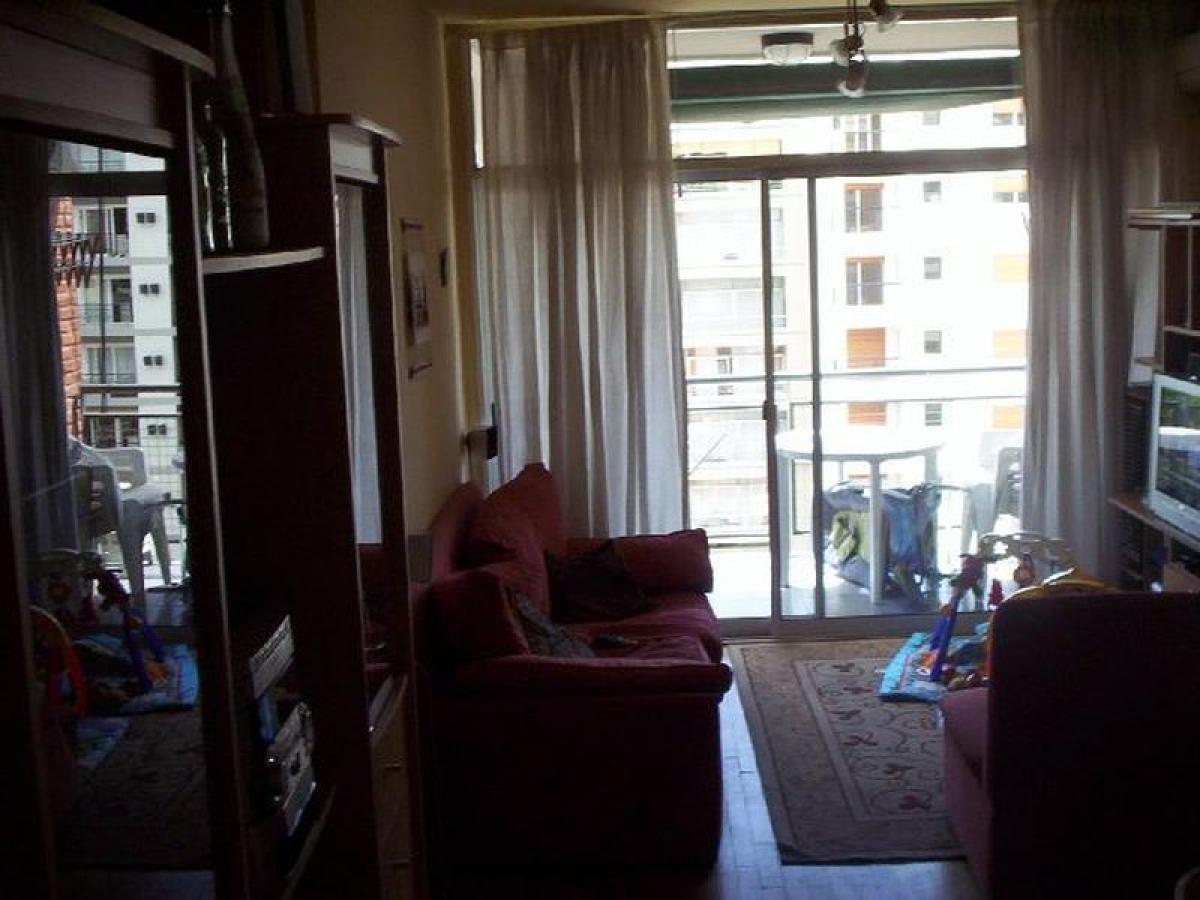 Apartamento de 2 dormitorios en Buenos Aires, Argentina No. 67157