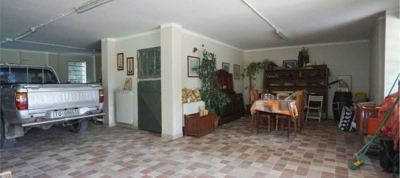 8-Zimmer Haus in Moncucco Torinese, Italy, Nr. 224120 25