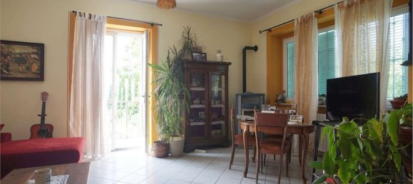 8-Zimmer Haus in Moncucco Torinese, Italy, Nr. 224120 11
