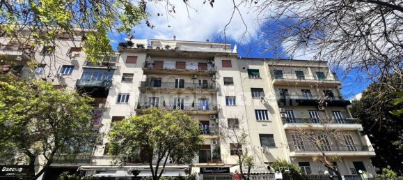 4 bedrooms Apartment in Palermo, Italy No. 347164 7
