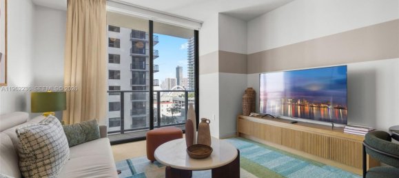 1 Schlafzimmer Gewerbliche Immobilien in Miami, USA, Nr. 615671 11