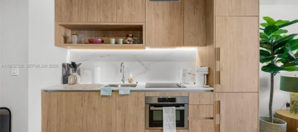 1 Schlafzimmer Gewerbliche Immobilien in Miami, USA, Nr. 615671 15