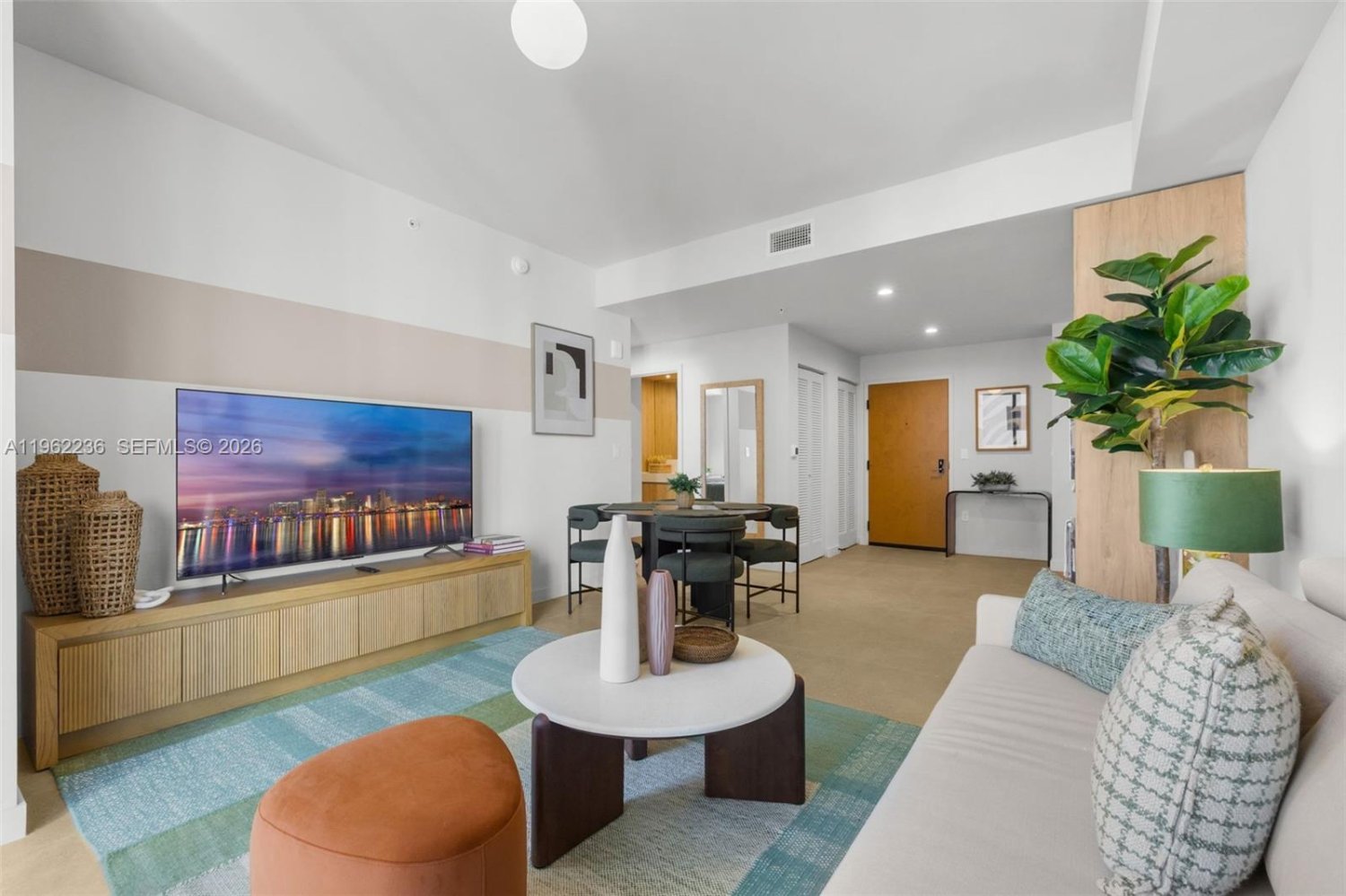 1 Schlafzimmer Gewerbliche Immobilien in Miami, USA, Nr. 615671