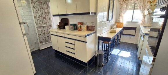 Квартира с 3 спальнями в Бадахос, Испания № 168945 4