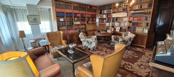 Квартира с 3 спальнями в Бадахос, Испания № 168945 7