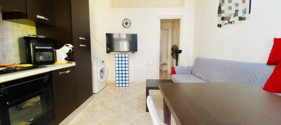 2 rooms Apartment in Rome, Italy No. 279893 4