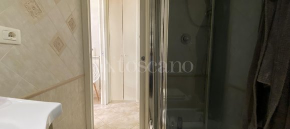 2 rooms Apartment in Rome, Italy No. 279893 9