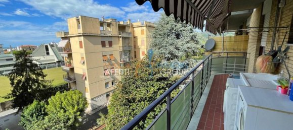 1 bedroom Apartment in Massa, Italy No. 216052 6