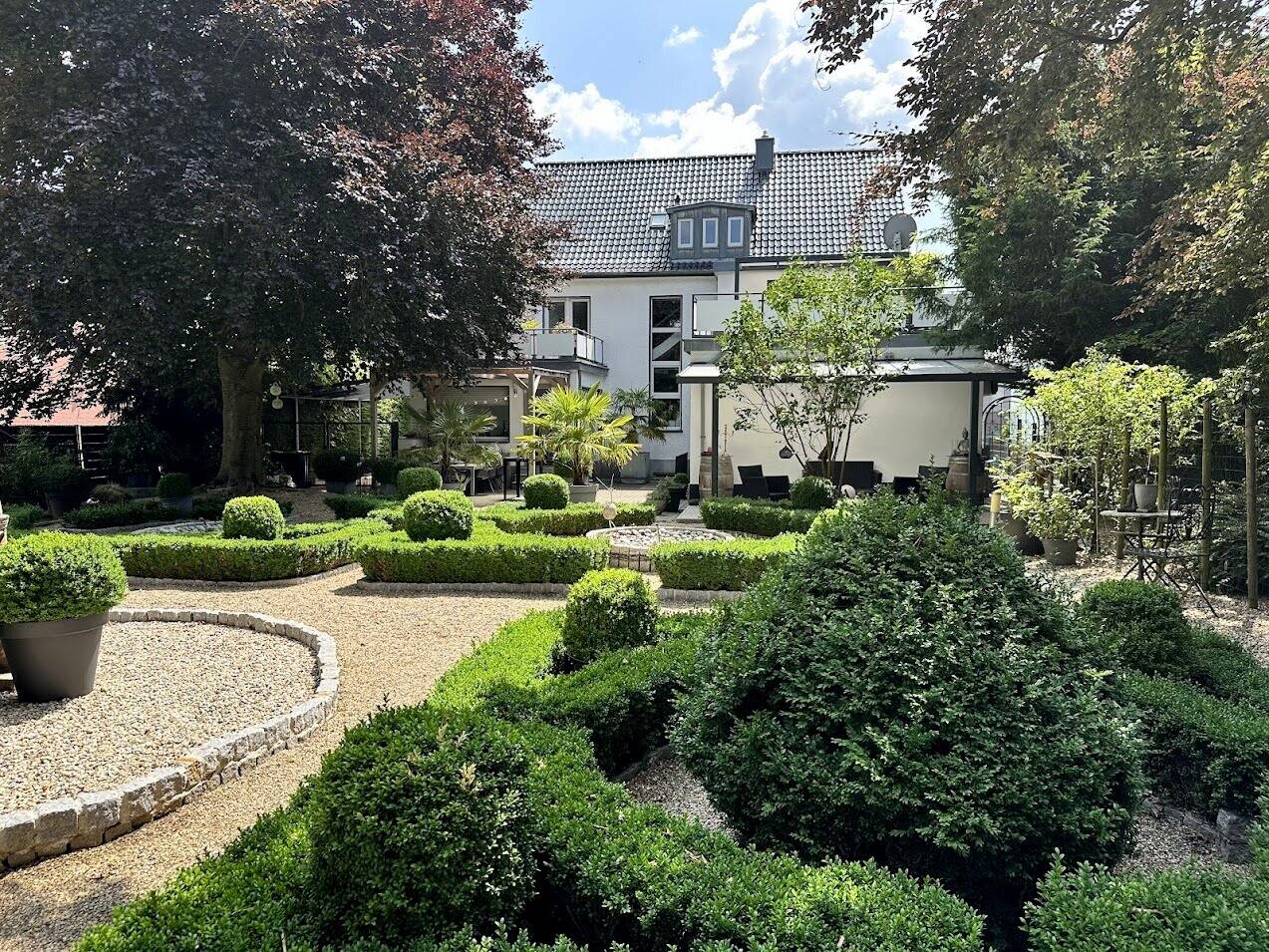 Таунхаус с 5 спальнями в Хайнсберг, Германия № 295470