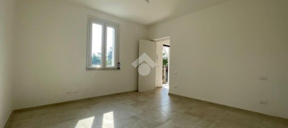 4-Zimmer Haus in Massa, Italy, Nr. 23881 18