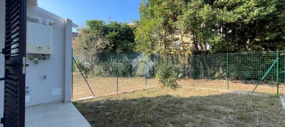 4-Zimmer Haus in Massa, Italy, Nr. 23881 45