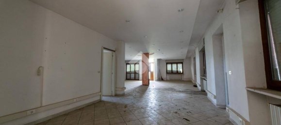 3065m² Warehouse in San Giorgio Monferrato, Italy No. 279005 2