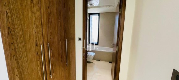 Villa T5 em Yas Island, UAE N.º 45304 14