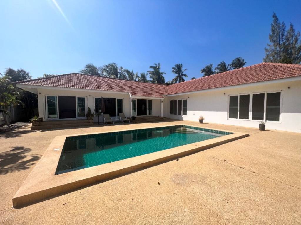 3 bedrooms Villa in Sam Roi Yot, Thailand No. 72894