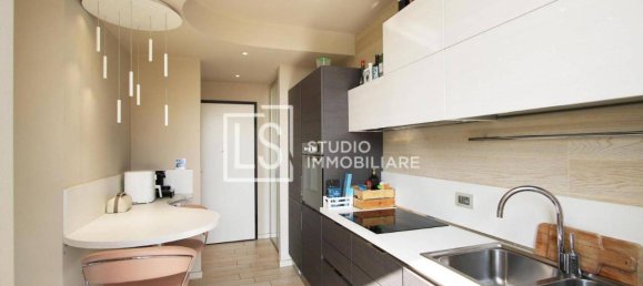 3-salle Appartement à Cuggiono, Italy No. 26779 29