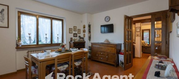 5 bedrooms Villa in Castel San Niccolò, Italy No. 60771 17