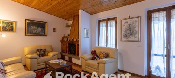 5 bedrooms Villa in Castel San Niccolò, Italy No. 60771 32
