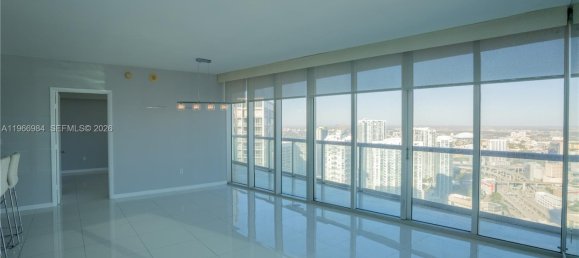 2 Schlafzimmer Gewerbliche Immobilien in Miami, USA, Nr. 615815 16