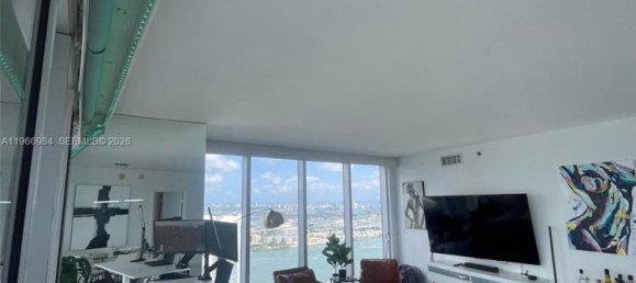 2 Schlafzimmer Gewerbliche Immobilien in Miami, USA, Nr. 615815 3