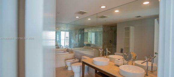 2 Schlafzimmer Gewerbliche Immobilien in Miami, USA, Nr. 615815 11