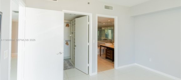 2 Schlafzimmer Gewerbliche Immobilien in Miami, USA, Nr. 615815 13