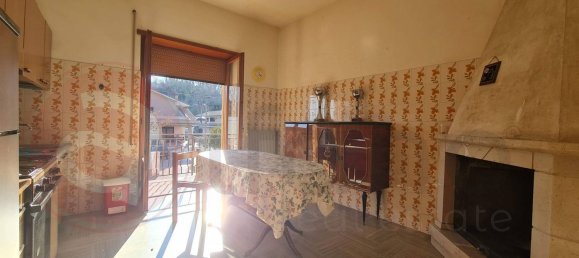 10-salle Appartement à Santopadre, Italy No. 109114 6
