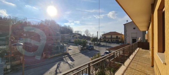 10-salle Appartement à Santopadre, Italy No. 109114 20