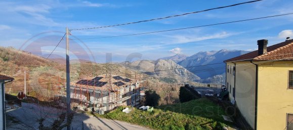 10-salle Appartement à Santopadre, Italy No. 109114 18